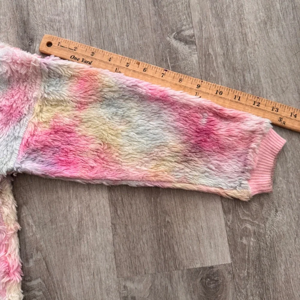 Disney Parks Walt Disney World Spirit Jersey Kids M Pink Tie Dye Sherpa Fleece